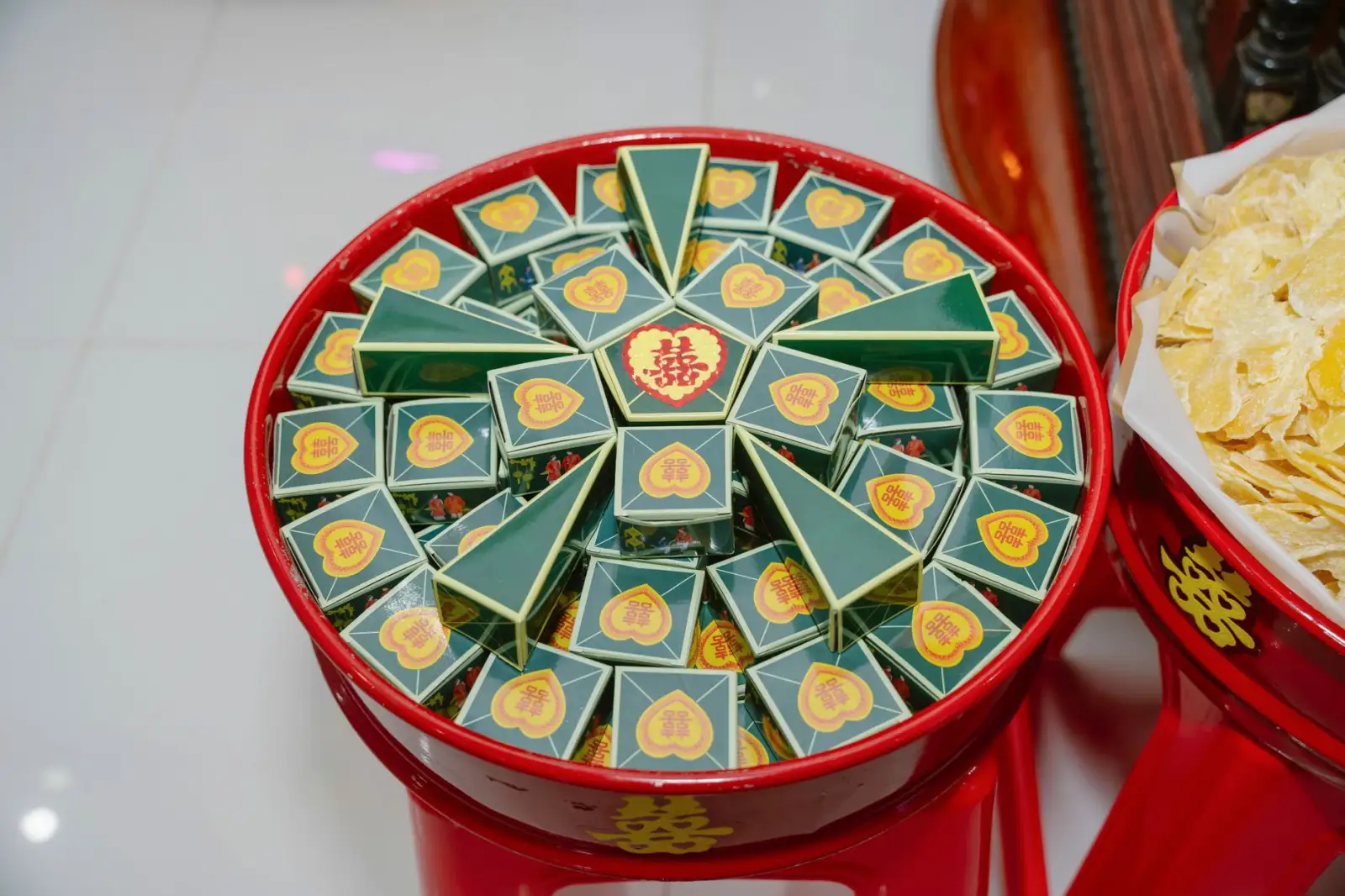 华中地区环卫车选购指南：洒水车与吸污车的功能匹配分析